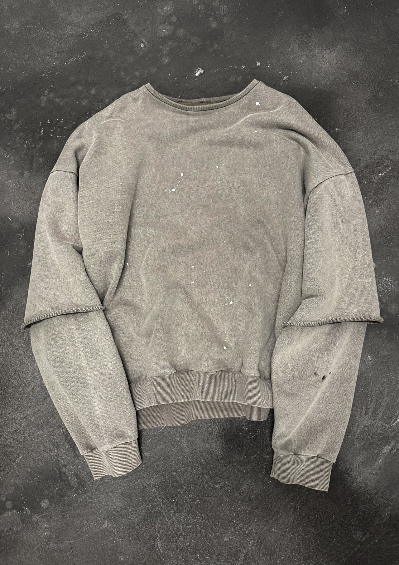 DOUBLE LAYERED SWEATER (SAMPLE)