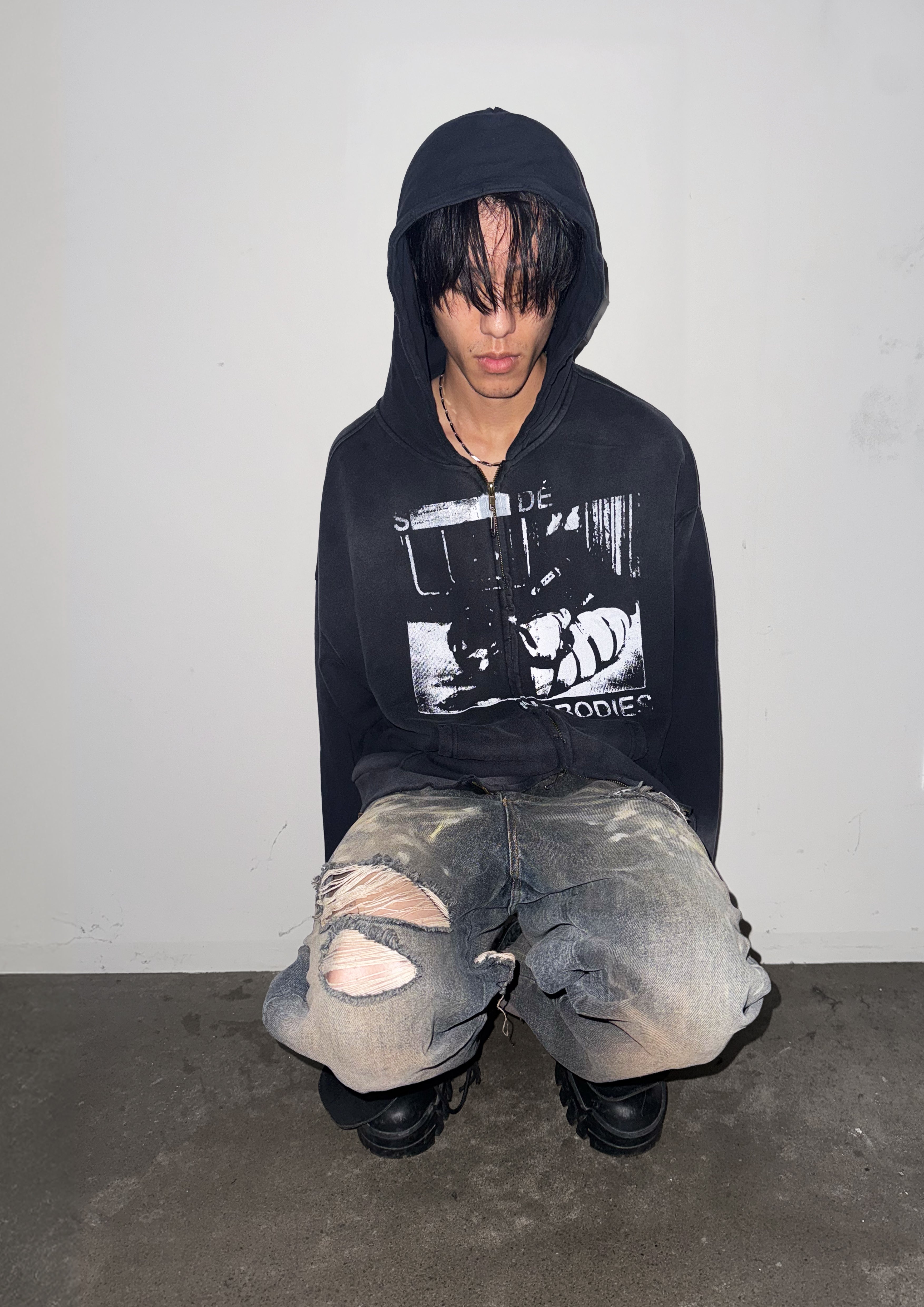 CLASSIC LOGO ZIP HOODIE - Society De Nobodies